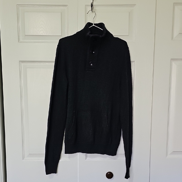 Abercrombie & Fitch Black Turtleneck Sweater - Picture 1 of 6